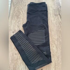 Black Alo Moto Leggings